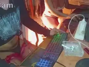 Cam4 Live Sex of crazzy_2003