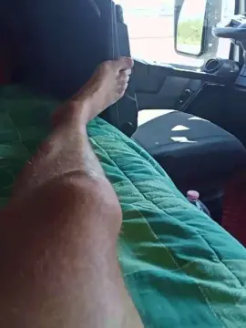 Cam4 Watch Live Sex Cams of apem22