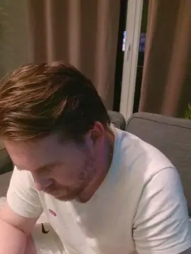 Cam4 Live Sex of tomsauwer