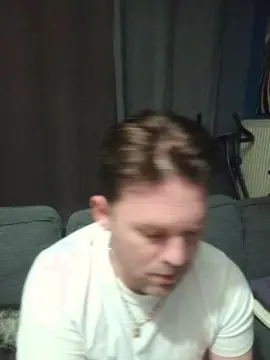 Cam4 Live Sex Cam of tomsauwer