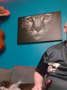 Cam4 Free Live Porn of tomsauwer