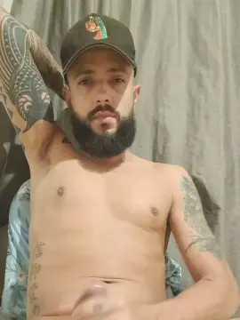 Cam4 Live Porn of ghusantos30