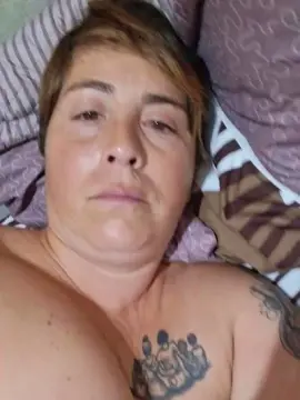 Cam4 Sex Cam of luchy_hot