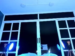 Cam4 Live Sex of Juliet_miller