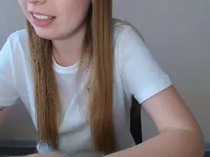 Cam4 Live Porn of chechelady