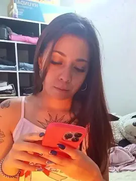 Cam4 Watch Live Sex Cams of sofia903