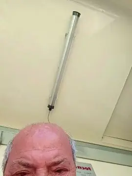 Cam4 Sex Cam of minuzzo61