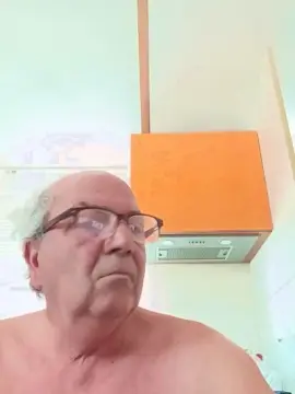 Cam4 Sex Chat of minuzzo61