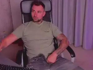 Cam4 Nude Webcam of DuncanStonee