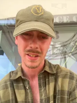 Cam4 Live Sex of DinisJeitoso