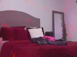 Cam4 Live Sex of iamyiauna