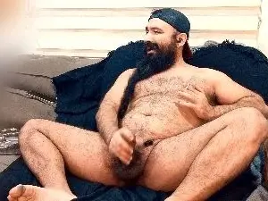 Cam4 Free Live Porn of BeardedSmoker