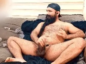 Cam4 Live Sex Cam of BeardedSmoker