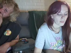 Cam4 Live Sex of SlickWithHoes