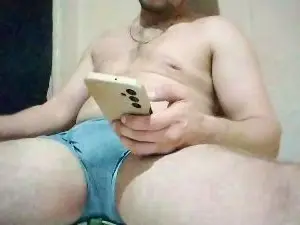 Cam4 Live Porn of Omiranhaaaa