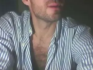 Cam4 Free Porn Cam of Leo_franco96