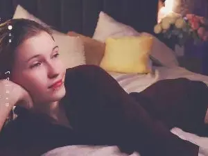 Cam4 Adult Webcam of KathieHoster