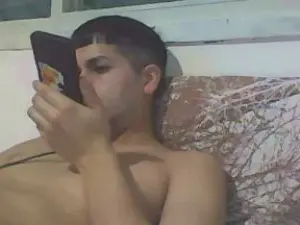 Cam4 Live Sex of Leitokss