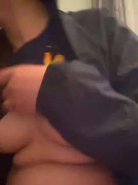 Cam4 Live Sex Cam of LuneTentatrice