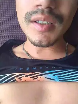 Cam4 Live Porn of Elan30