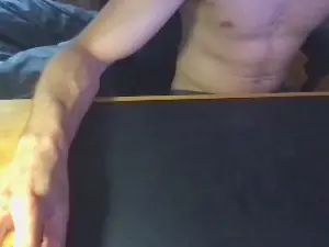 Cam4 Free Porn Cam of DoItAaron
