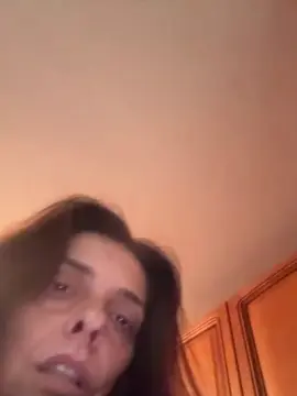 Cam4 Live Porn of mariachatelain5
