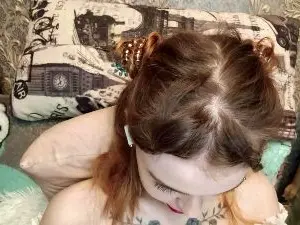 Cam4 Private Sex Chat of LawanaHives