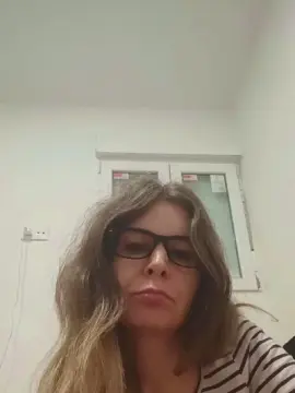 Cam4 Adult Webcam of didi2081