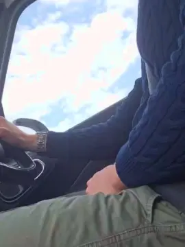 Cam4 Free Live Porn of ItalianBoy_2