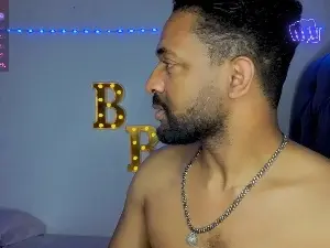 Cam4 Adult Video Chat of bbcblackhot33