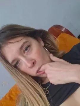 Cam4 Live Sex Cam of Flortemptationn