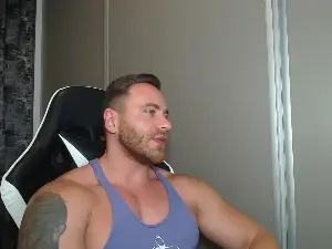 Cam4 Free Live Porn of Thori92