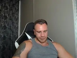 Cam4 Live Sex of Thori92