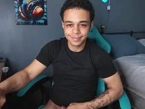 Cam4 Free Porn Cam of Llaross