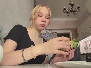 Cam4 Live Porn of MelaniaHymon