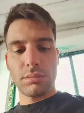 Cam4 Live Porn of italian_bull1