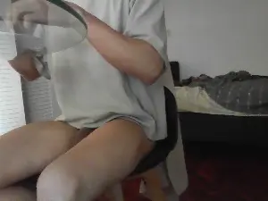 Cam4 Free Live Porn of pequeboy_hot