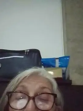 Cam4 Watch Live Sex Cams of Amoralyz63