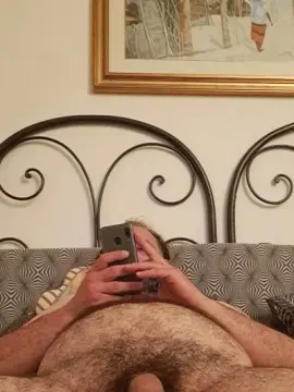 Cam4 Live Porn of andrecool979