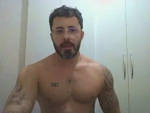 Cam4 Free Porn Cam of Alers87