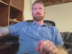 Cam4 Live Sex Cam of hypnoman69420