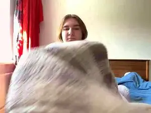 Cam4 Adult Video Chat of MauraHolquin