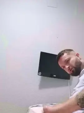 Cam4 Live Sex Cam of PRIVADOSricosXL