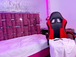 Cam4 Live Sex Cam of LunaPleasure