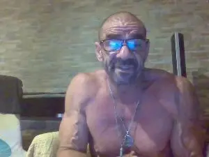 Cam4 Live Porn of TomiPsexy