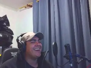 Cam4 Sex Cam of Reyhotfunny