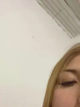 Cam4 Live Sex Cam of Rossitaa69