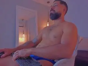 Cam4 Best Webcam of KylliamLevis