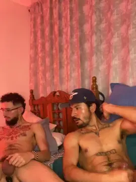 Cam4 Live Porn of masterxbros