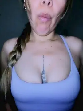 Cam4 Free Porn Cam of RUBIA40_OFI